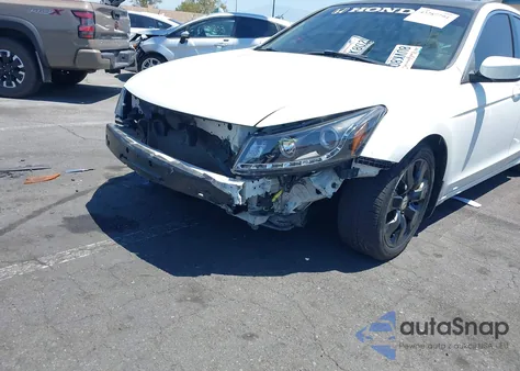 2012 Honda Accord 2.4 Lx z USA, uszkodzony, nr VIN 1HGCP2F37CA187954